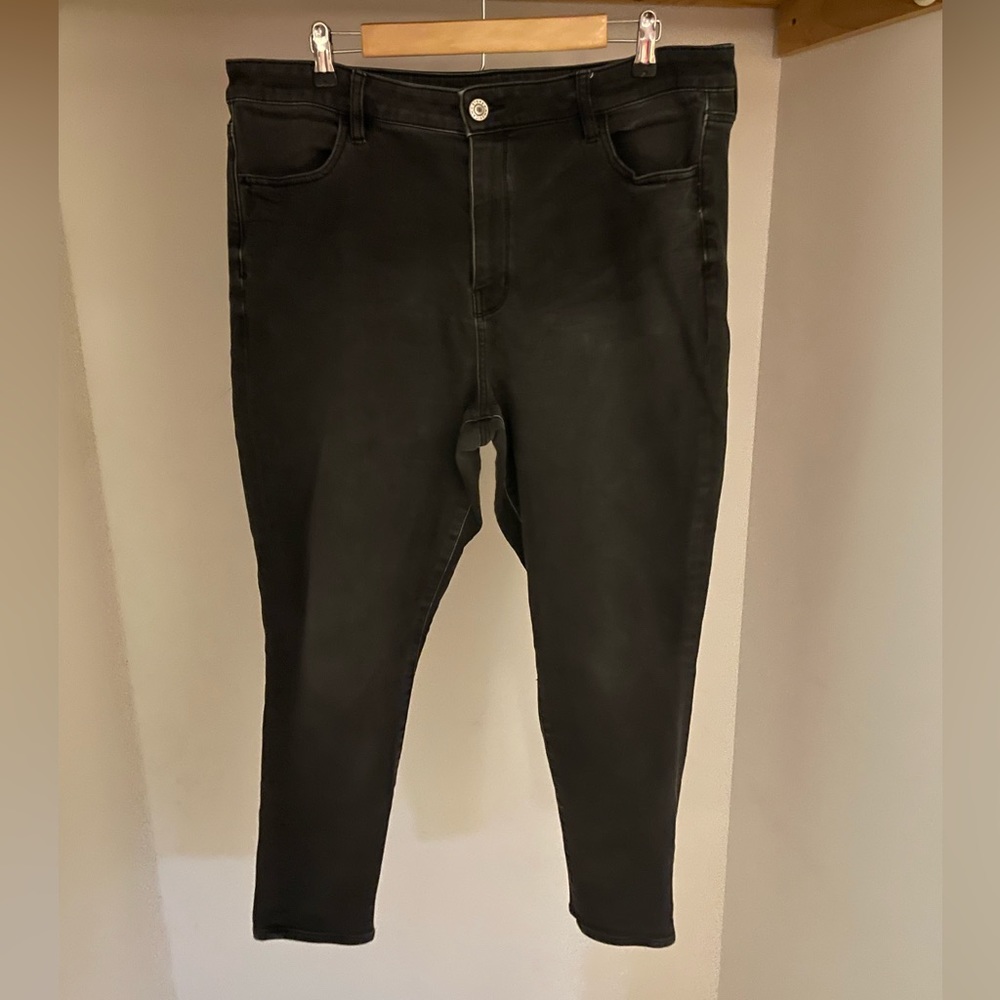 American Eagle High Rise Jegging Crop